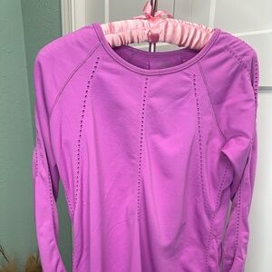 Athleta Foothill Long Sleeve Lagoon Purple active Top Seamless size Medium